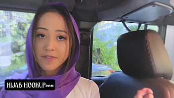 Gadis Muslim Alexia Anders Menyelinap Dengan Pacarnya Untuk Kenikmatan Terlarang Dan Ketahuan Ayah