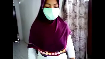 Jilbab Seksi Menggoda Dengan Nafsu Yang Membara