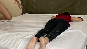 Gadis Perawan Dihajar Kontol Gede Paman