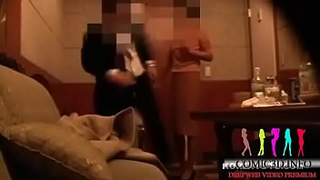 Gadis Pirang Muda Yang Bikin Panas Dan Menggoda Fantasi