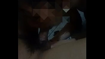 Istri Yang Rajin Mengisap Kontol