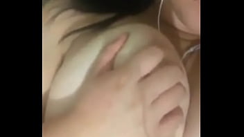 Toge Panas Menggoda Di Ranjang Malam