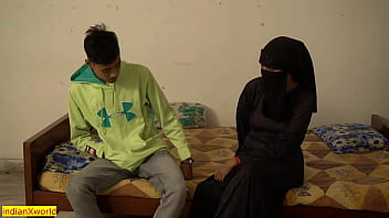 Gadis Hijab India Mesum Dengan Teman Suami! Aku Ngentot Istriku Yang Nakal