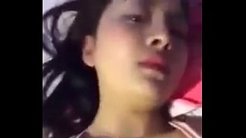 Foto Telanjang Sensual Yang Menggoda