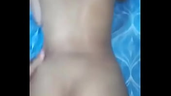 Menggunduli Memek Saudari Iparku Yang Masih Perawan