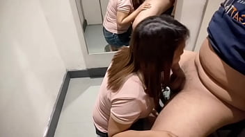 Filipina Nakal Dan Gatal Di Ruang Ganti Umum, Dihisap Dan Ditusuk Sampai Makan Sperma Bagian 4