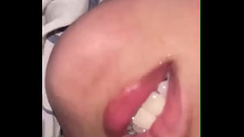 Tante Kesepian Minta Dipijat Sampai Lemas Dan Merintih Nikmat